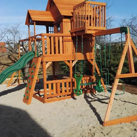 Orzechówka- Dla Rodzin Z Dziećmi Krynica Morska