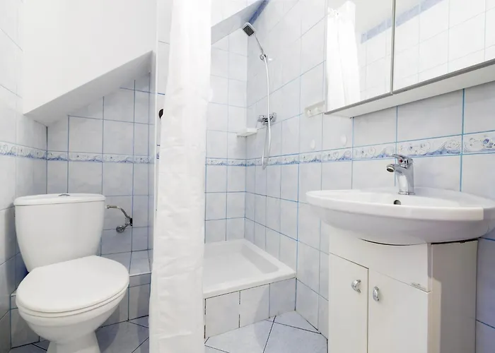 Orzechowka- Dla Rodzin Z Dziecmi 库瑞尼卡慕斯卡