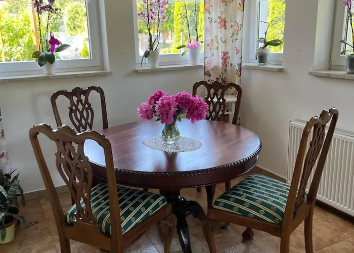 民宿 Orzechowka- Dla Rodzin Z Dziecmi 库瑞尼卡慕斯卡